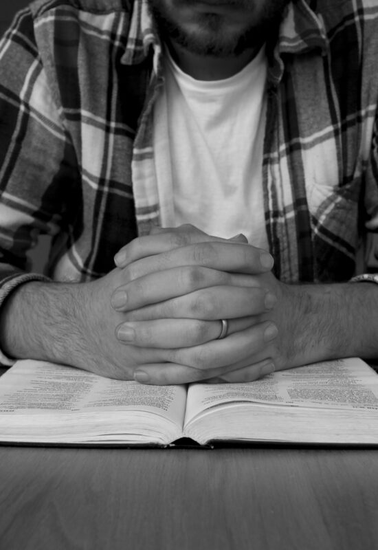 bible-study-bw